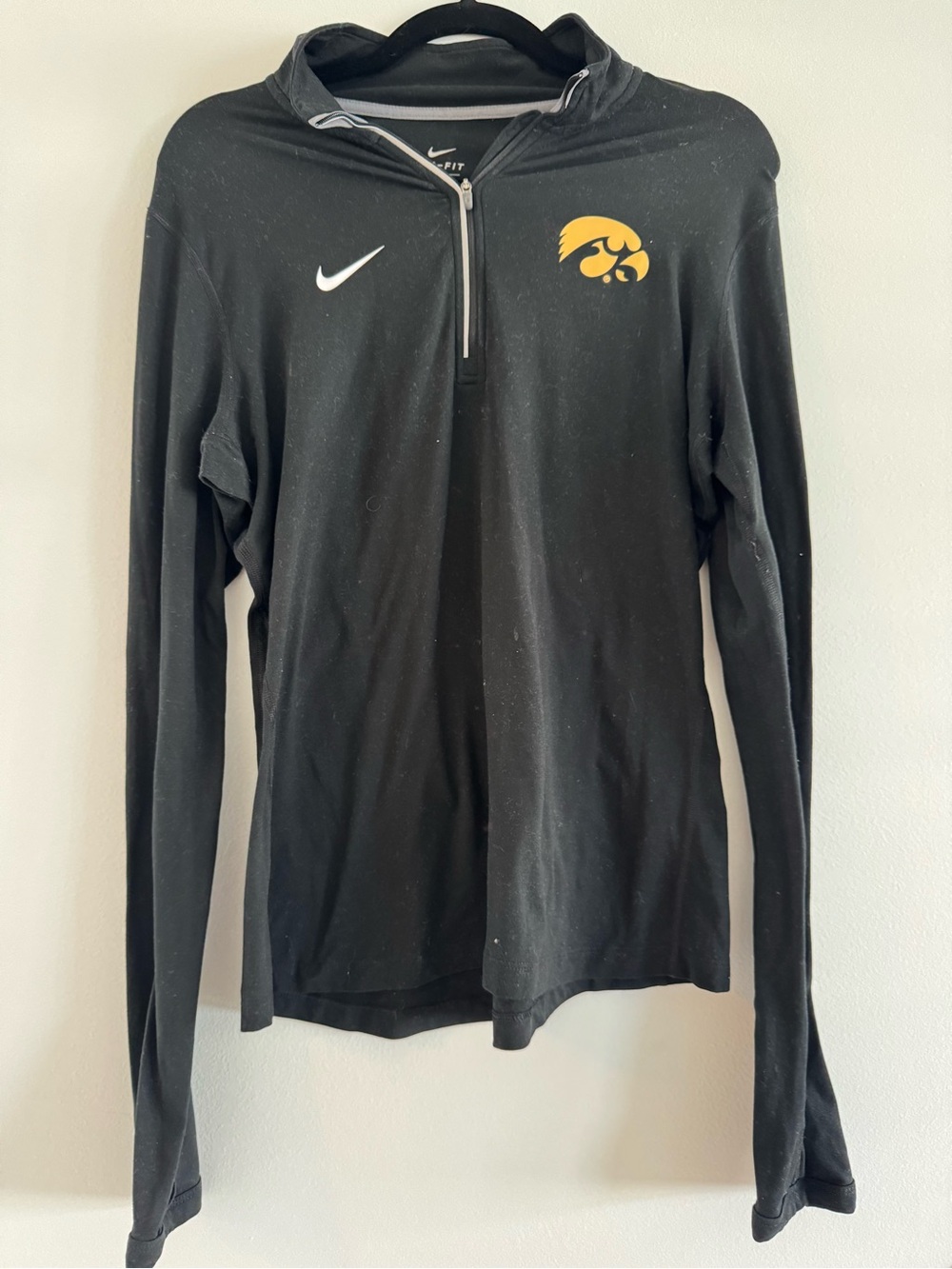 Iowa Women’s Nike Dri-Fit 1/4 Zip
